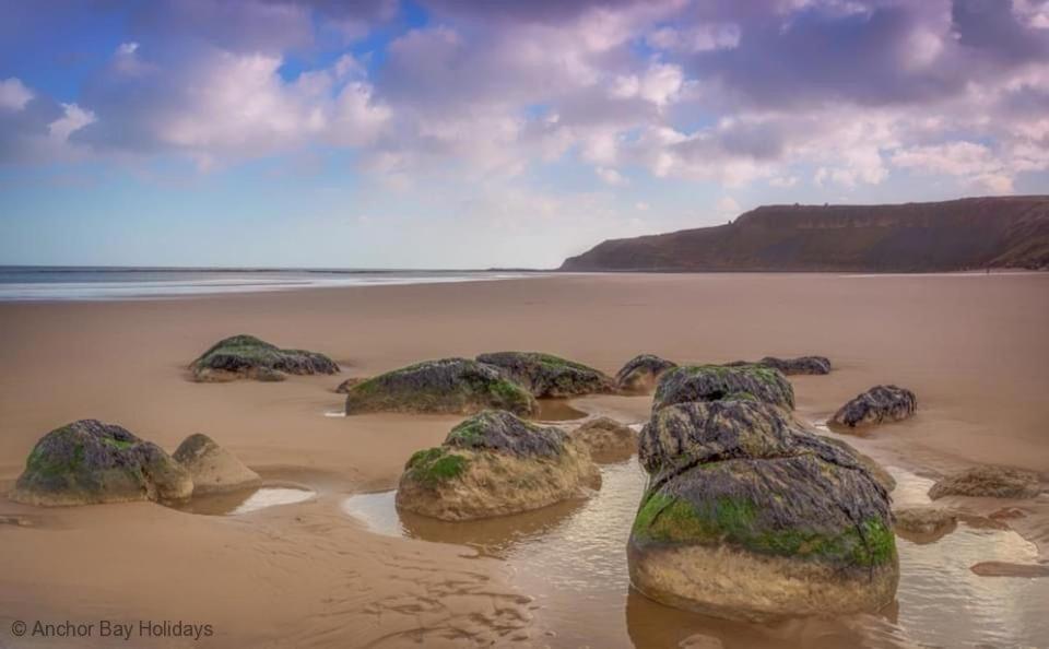Azure Beach House Filey Extérieur photo