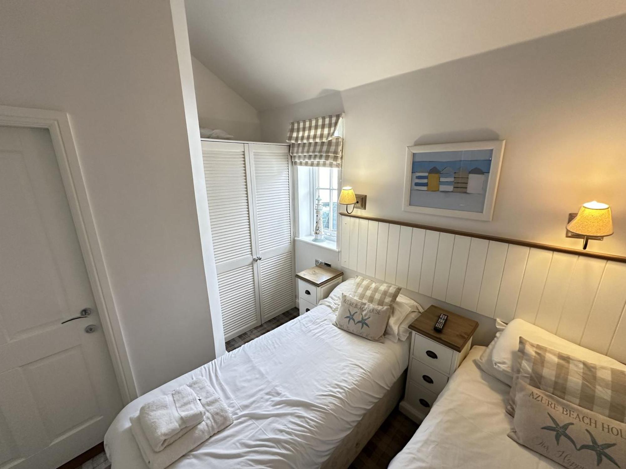 Azure Beach House Filey Extérieur photo